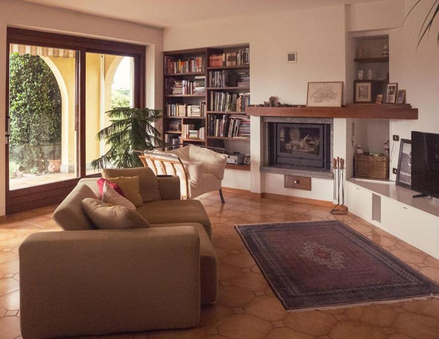 La Tua Villa Sul Lago - Casa Kollegger 루이노 외부 사진